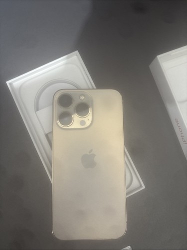 Iphone pro - iphone,